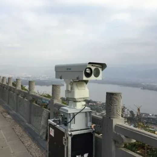 漁政沿岸視頻監(jiān)控方案，3公里激光夜視重載云臺攝像機